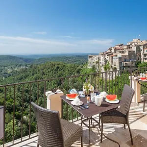 https://histoires-de-bastide.fr-provencehotel.com