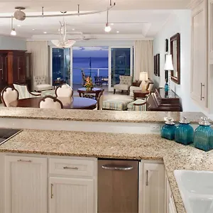 ***** Отель Caribbean Club Boutique Hotel, Grand Cayman Каймановы острова